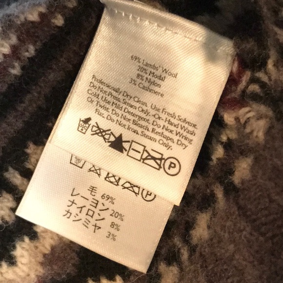 Eddie Bauer Full Length Cardigan. M/L. Multi-colored. Yarn-coated pin to fasten. - Picture 4 of 10